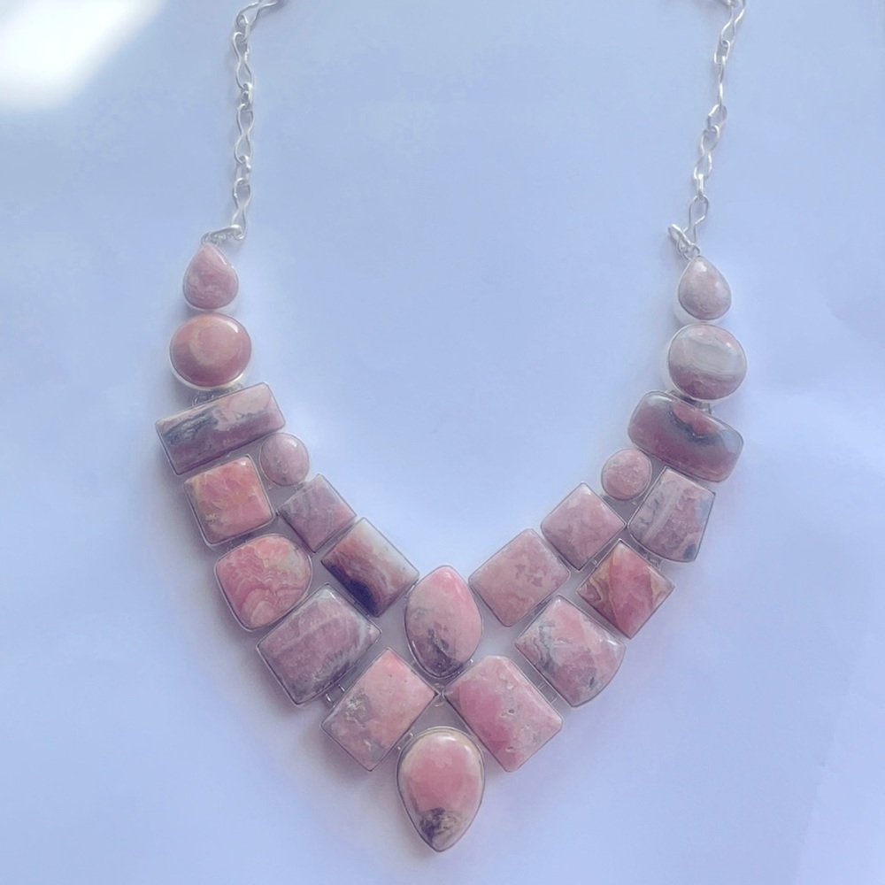 Beautiful Rhodonite real stones neckless